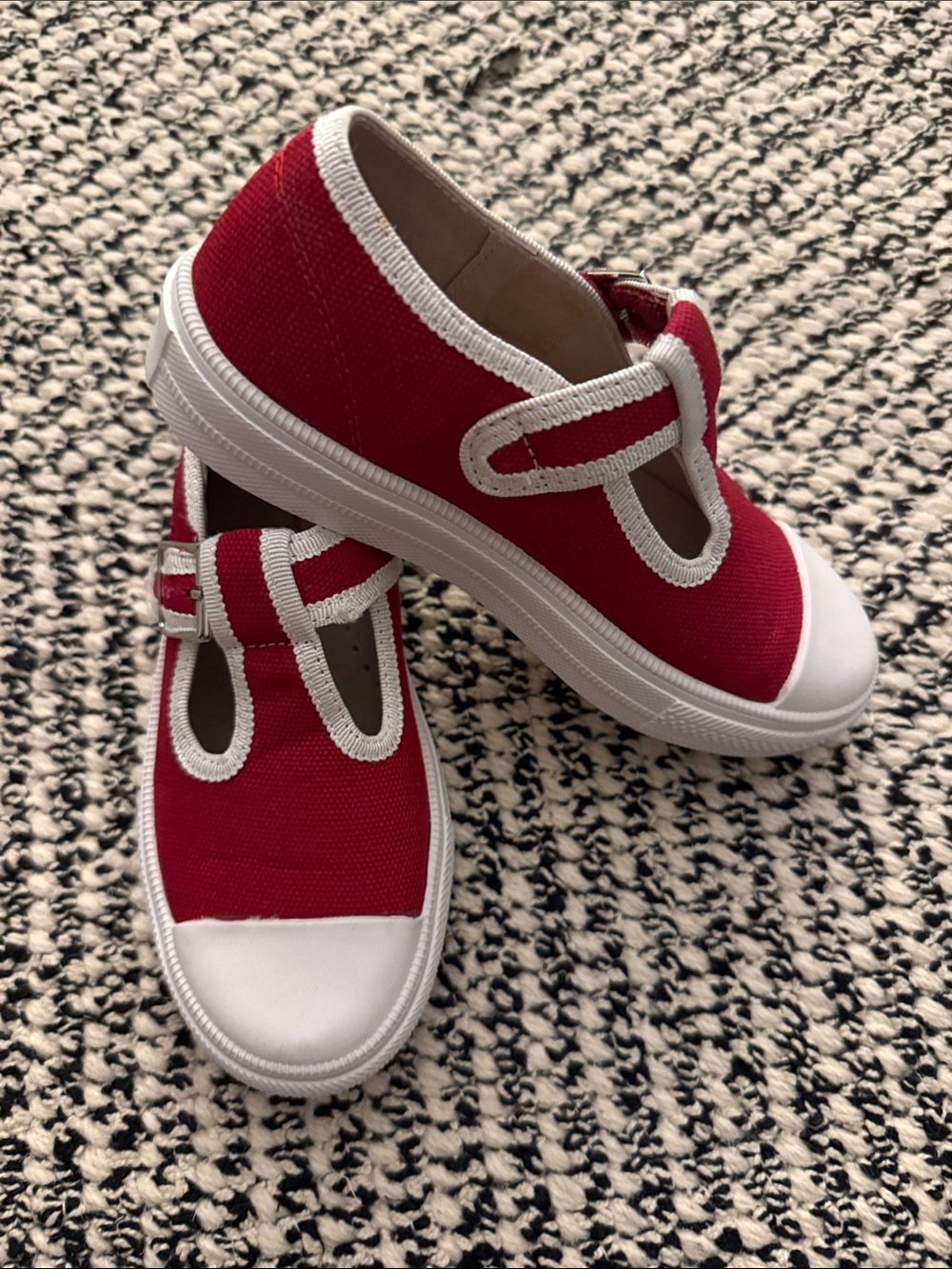Shrimp and Grits Little Girls Mary Jane Sneaker